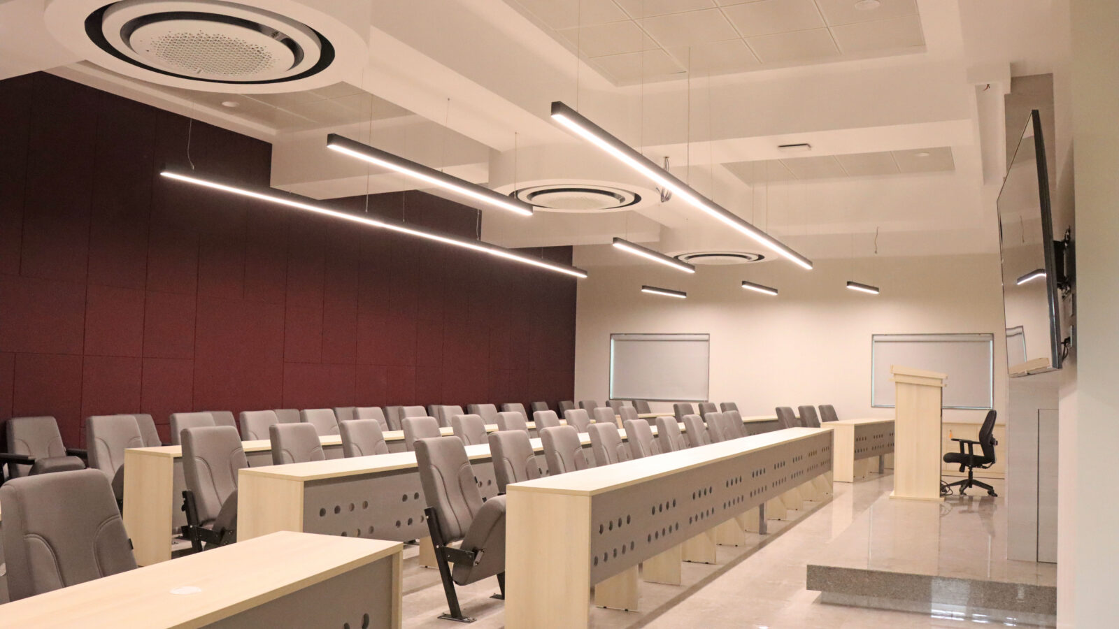 Data Pipelines, the Hidden Backbone of AI Systems