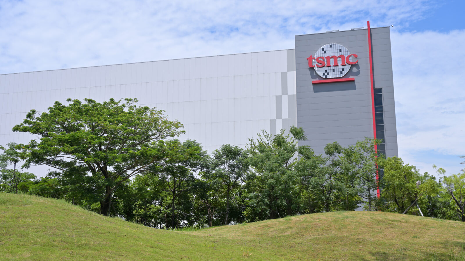 The Semiconductor Giants That Actually Shape the Chip Industry